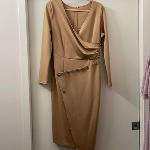 You want to be sexy get this tan and gold dress🏷 ⭐️